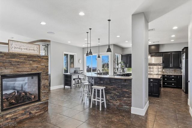 9465 West Fisher Avenue, Las Vegas, NV 89149