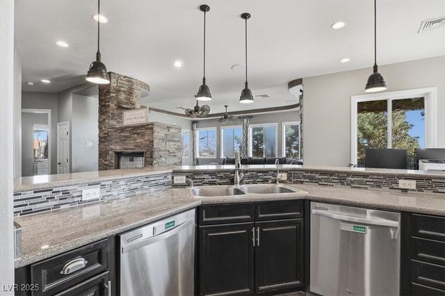 9465 West Fisher Avenue, Las Vegas, NV 89149