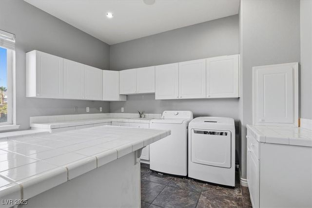 9465 West Fisher Avenue, Las Vegas, NV 89149