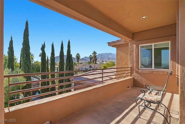 9465 West Fisher Avenue, Las Vegas, NV 89149