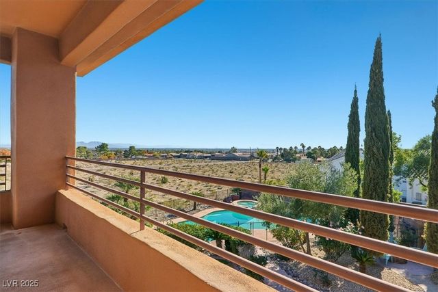 9465 West Fisher Avenue, Las Vegas, NV 89149