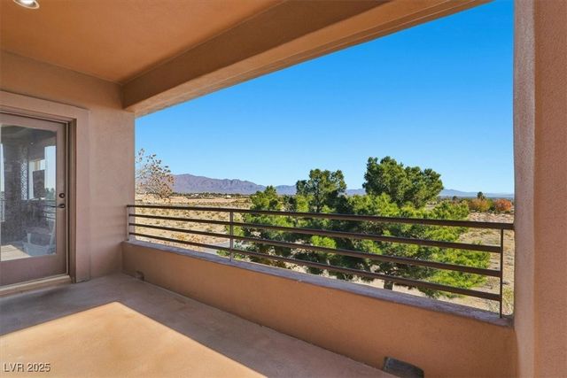 9465 West Fisher Avenue, Las Vegas, NV 89149