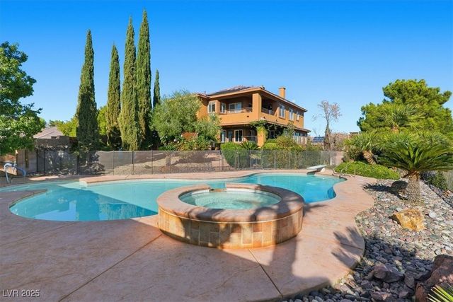 9465 West Fisher Avenue, Las Vegas, NV 89149