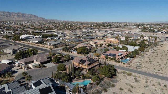 9465 West Fisher Avenue, Las Vegas, NV 89149