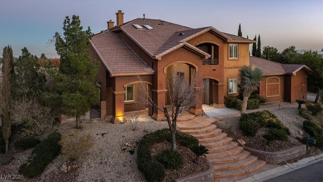 9465 West Fisher Avenue, Las Vegas, NV 89149