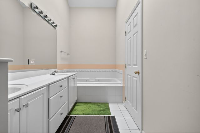 126 N Drew Court 0, Palatine, IL 60067