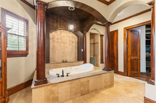 22 Post Shadow Estate Drive, Spring, TX 77389