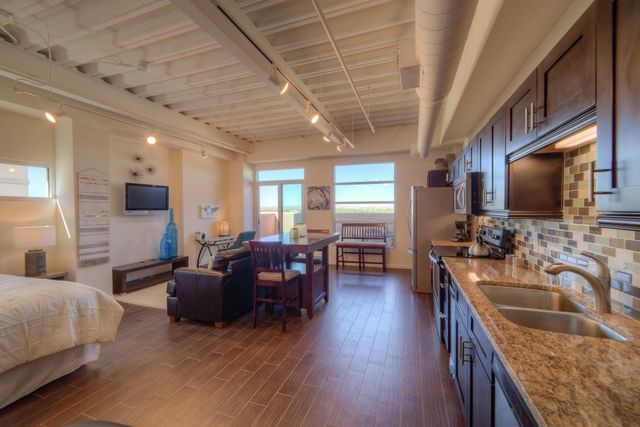 524 Central Avenue SW UNIT 607, Albuquerque, NM 87102