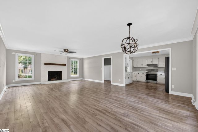 108 Crowndale Drive, Taylors, SC 29687