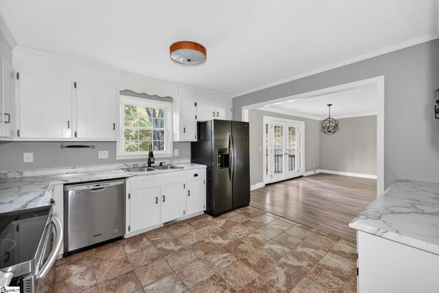 108 Crowndale Drive, Taylors, SC 29687