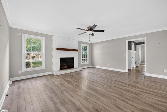 108 Crowndale Drive, Taylors, SC 29687