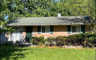 10753 Spring Garden Drive, St Louis, MO 63137