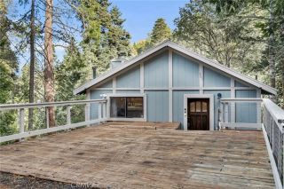 561 Dover Court, Lake Arrowhead, CA 92352