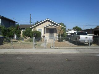 1540 N Encina Street, Visalia, CA 93291