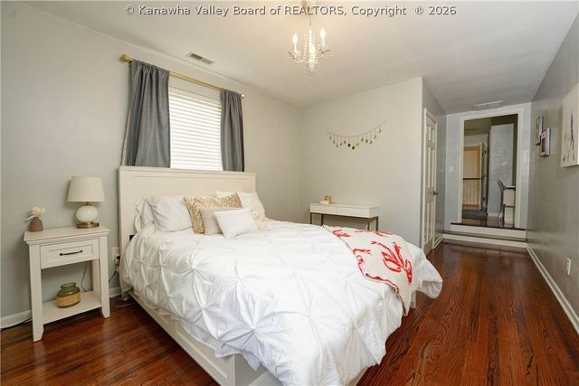 1500 Loudon Heights Road, Charleston, WV 25314