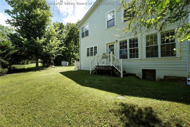 1500 Loudon Heights Road, Charleston, WV 25314