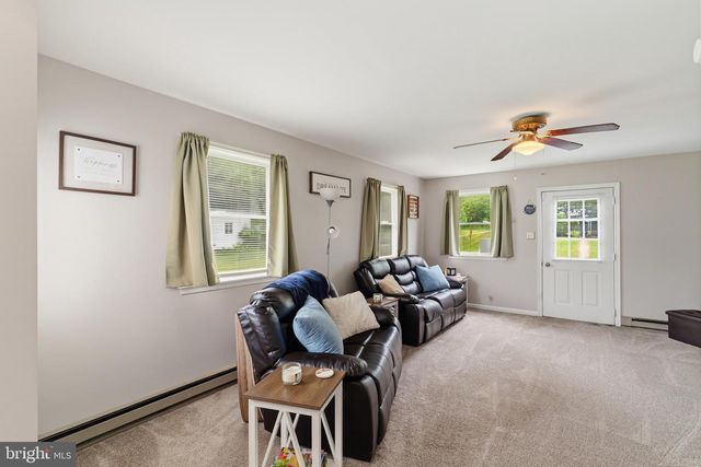 513 S 3RD ST, Lemoyne, PA 17043