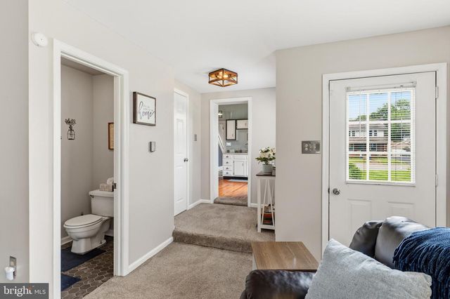 513 S 3RD ST, Lemoyne, PA 17043