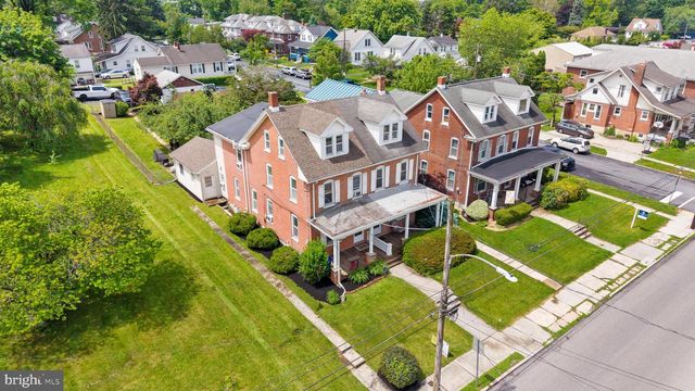 513 S 3RD ST, Lemoyne, PA 17043