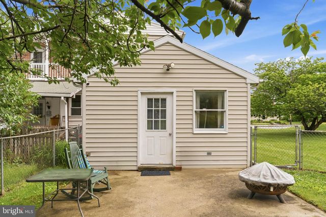 513 S 3RD ST, Lemoyne, PA 17043