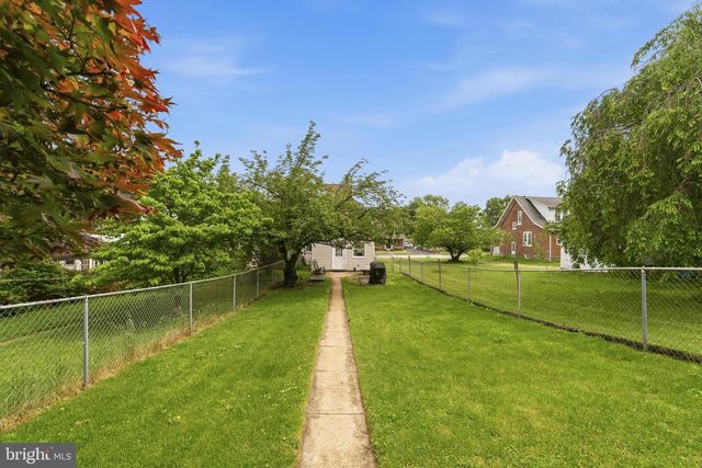 513 S 3RD ST, Lemoyne, PA 17043