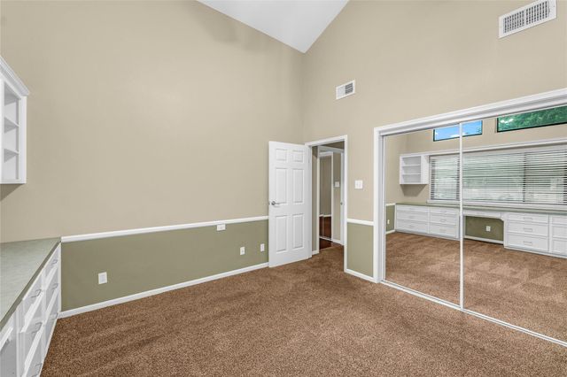 2202 Erin Glen Court, Deer Park, TX 77536