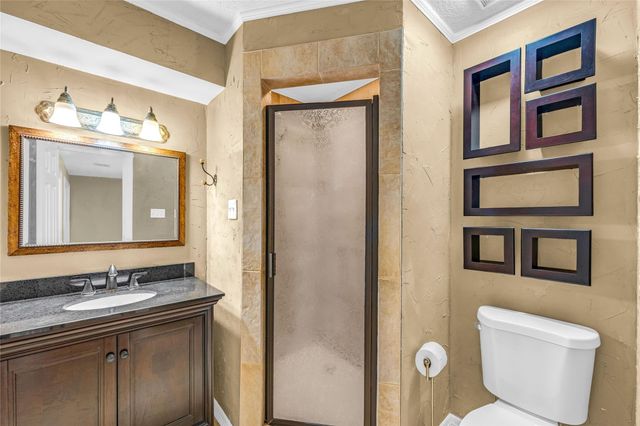 2202 Erin Glen Court, Deer Park, TX 77536
