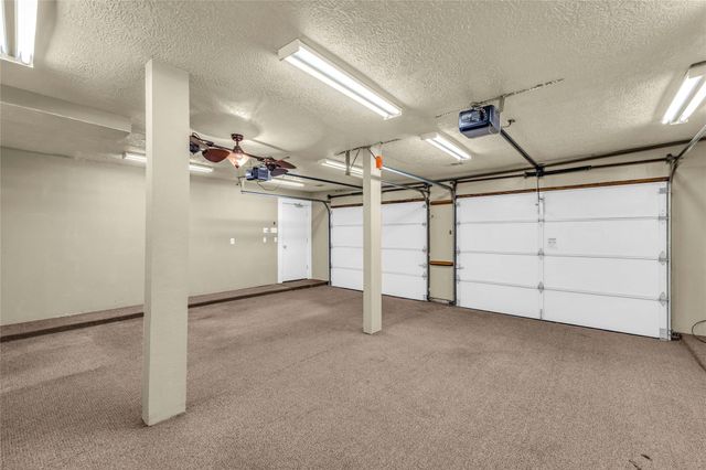 2202 Erin Glen Court, Deer Park, TX 77536