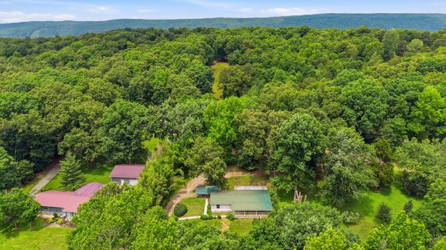 10675 Lovell Road, Soddy Daisy, TN 37379