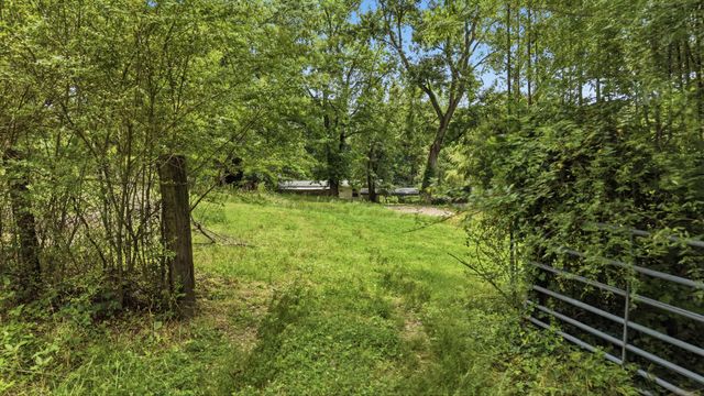 10675 Lovell Road, Soddy Daisy, TN 37379