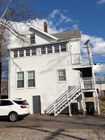 13 Ash St, Quincy, MA 02171
