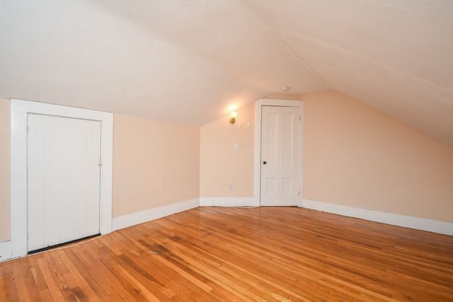 13 Ash St, Quincy, MA 02171