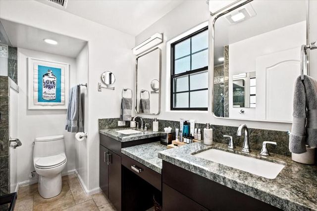 1127 N Calle Marcus, Palm Springs, CA 92262