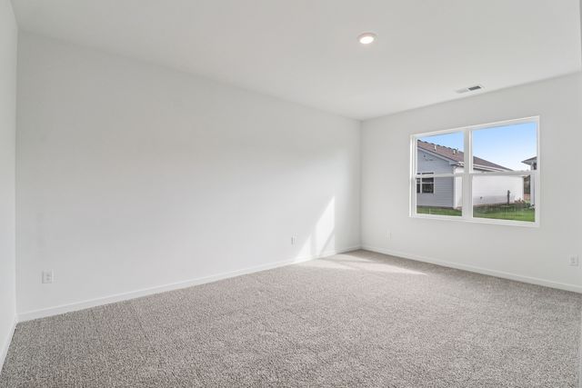 6284 Redwood Trail, Wonder Lake, IL 60097