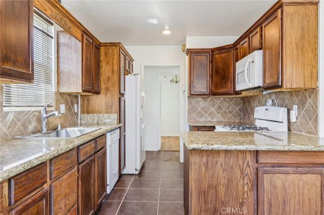 274 W 12th, Beaumont, CA 92223