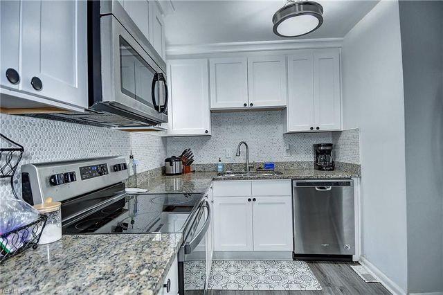 1323 Jenifer St, Norfolk, VA 23503