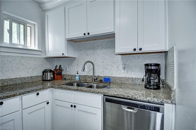 1323 Jenifer St, Norfolk, VA 23503