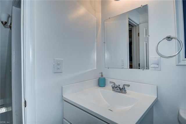 1323 Jenifer St, Norfolk, VA 23503