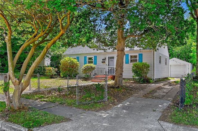 1323 Jenifer St, Norfolk, VA 23503