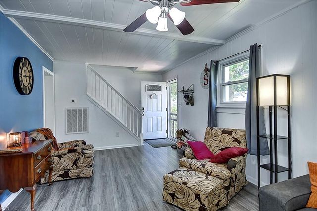 1323 Jenifer St, Norfolk, VA 23503