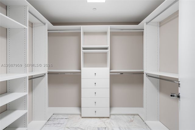 3951 S Ocean Dr 1002, Hollywood, FL 33019