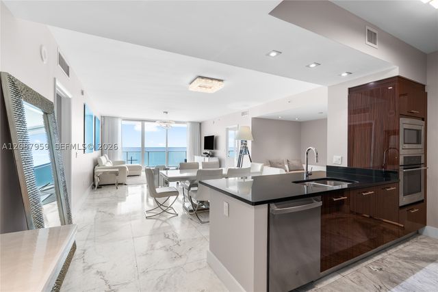 3951 S Ocean Dr 1002, Hollywood, FL 33019