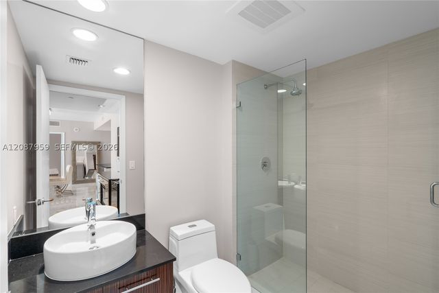 3951 S Ocean Dr 1002, Hollywood, FL 33019
