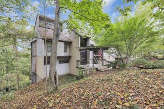 1670 Naughtingham Road, Newark, OH 43055