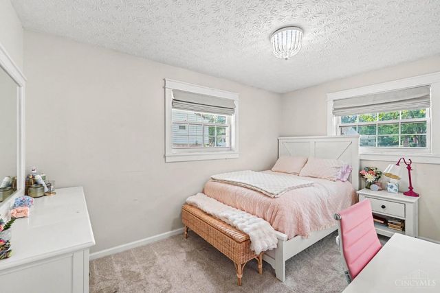 260 Sinclair Court, Loveland, OH 45140