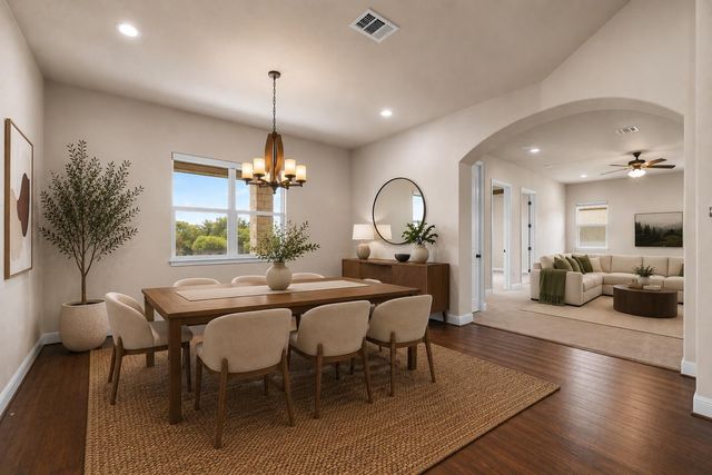900 Hawthorne LOOP, Driftwood, TX 78619