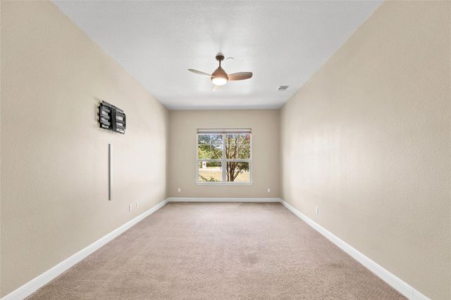 900 Hawthorne LOOP, Driftwood, TX 78619