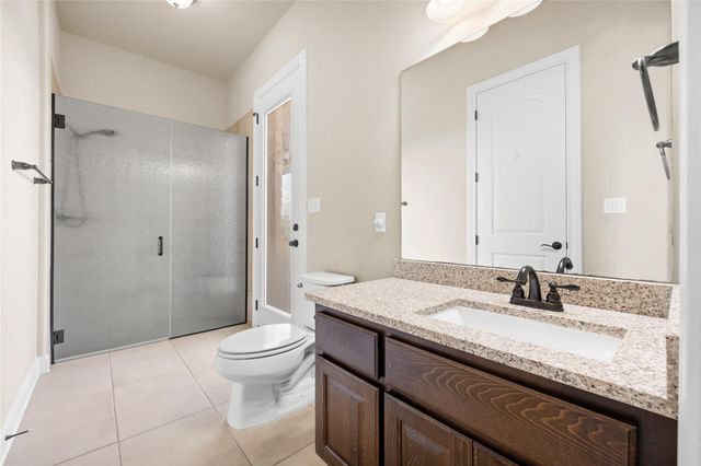 900 Hawthorne LOOP, Driftwood, TX 78619