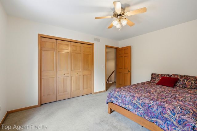 52825 Seven Oaks Drive, Shelby Charter Township, MI 48316