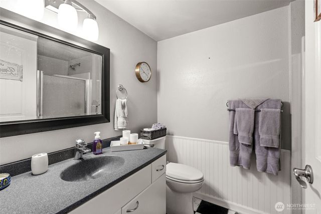 9721 72nd Avenue NW, Gig Harbor, WA 98332